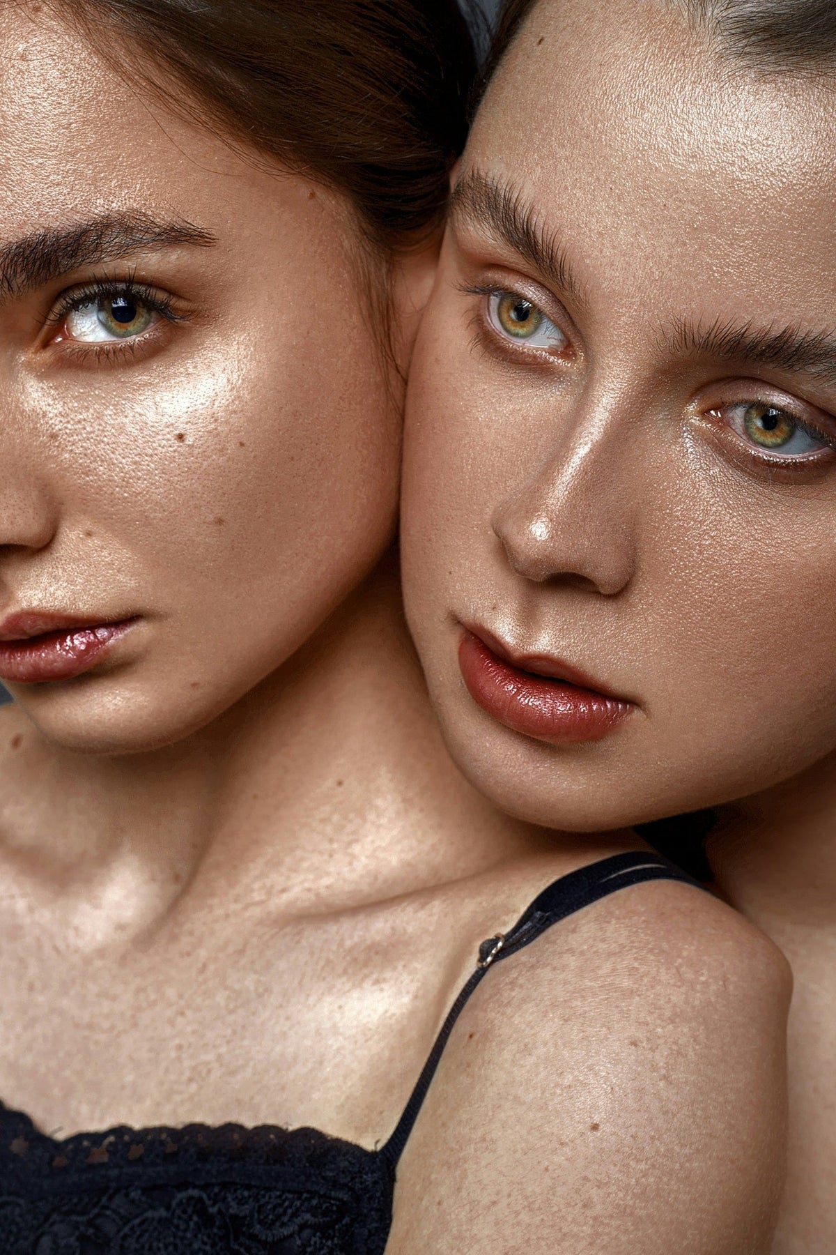 models with minimal makeup