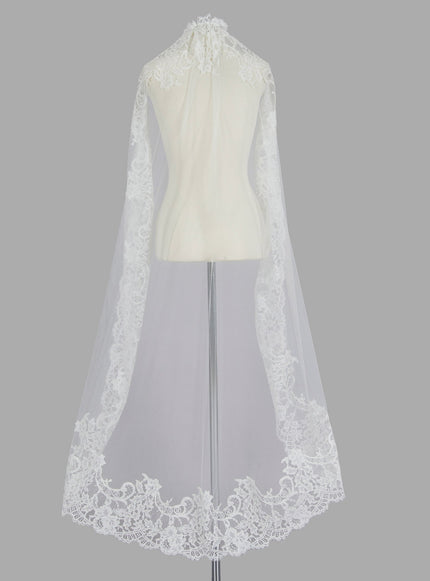 Bridal veil at Ellie Belle