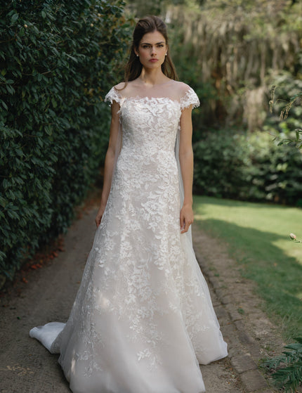 Anne Barge Cromwell Wedding Dress on a model at Ellie Belle