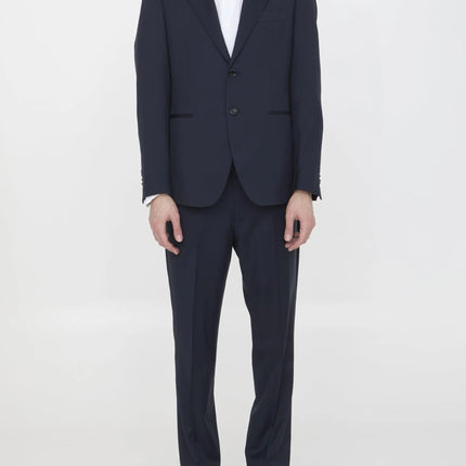 Men's Designer Suits & Tuxedos at Ellie Belle