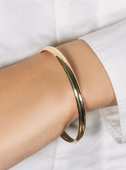 10k Yellow Gold Dome Style Shiny Bangle - Ellie Belle