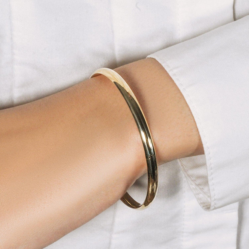 10k Yellow Gold Dome Style Shiny Bangle - Ellie Belle