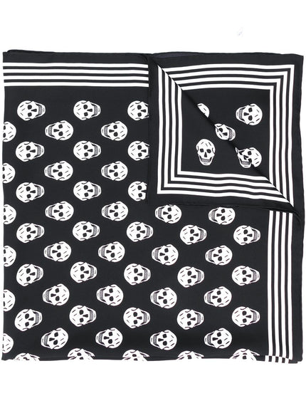 Alexander McQueen Scarfs Black