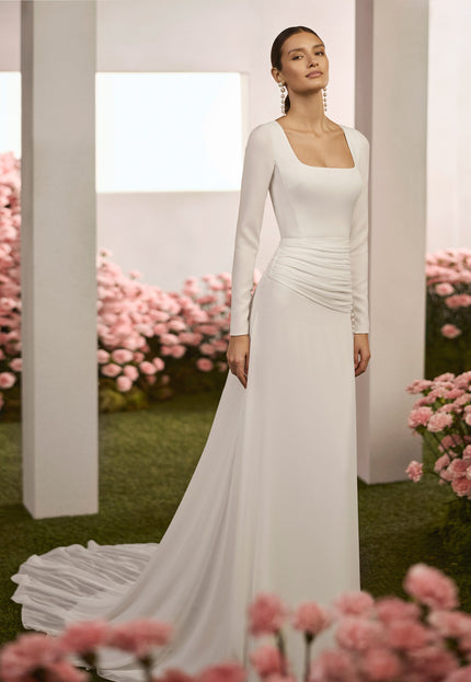 Rosa Clará Couture Riera Long-Sleeve Crepe Wedding Gown