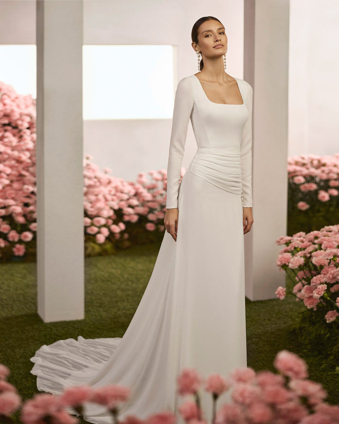 Rosa Clará Couture Riera Long-Sleeve Crepe Wedding Gown