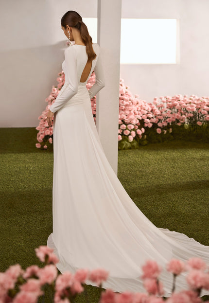Rosa Clará Couture Riera Long-Sleeve Crepe Wedding Gown