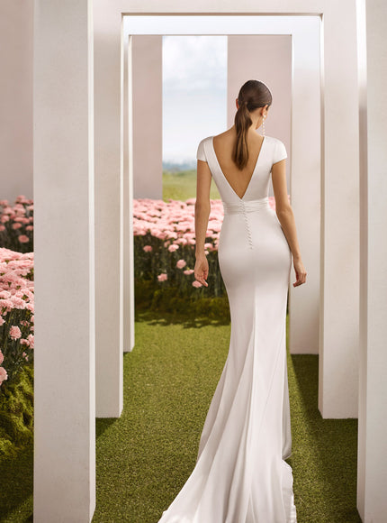 Rosa Clará Couture Rimar Crepe Satin Bridal Gown