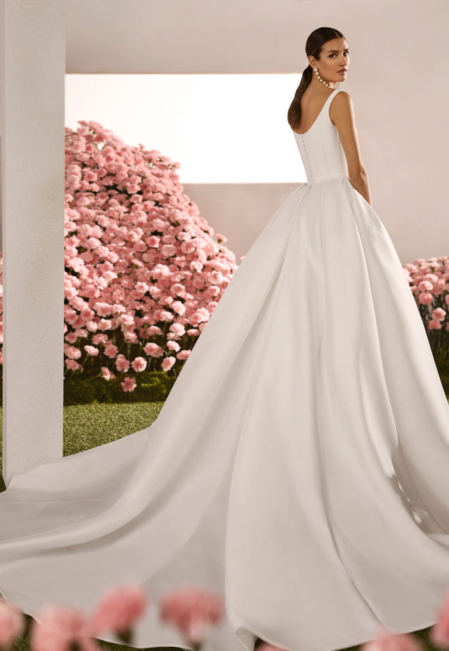 Rosa Clará Romance Ballgown Wedding Dress with Mikado Skirt