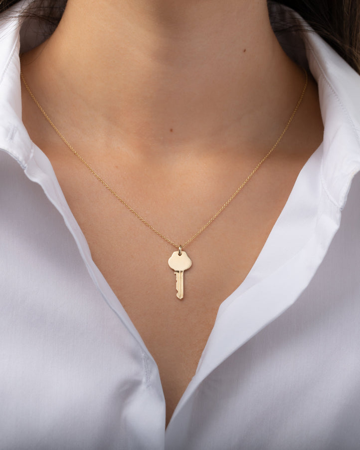 Zoe Lev 14K Gold Key Pendant