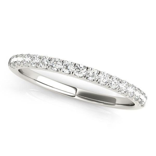 14k White Gold Diamond Scallop Setting Wedding Band (1/3 cttw) - Ellie Belle