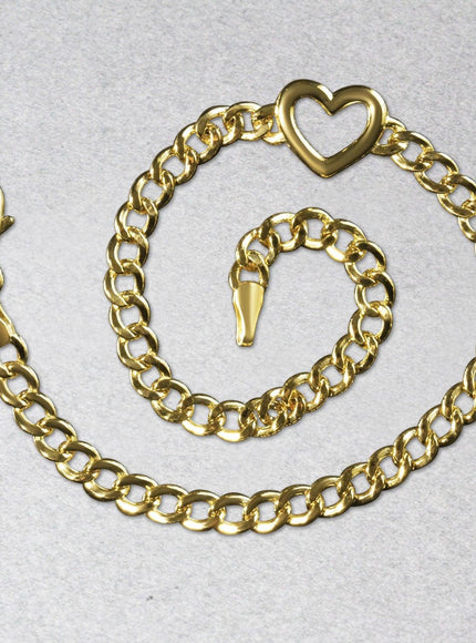 14k Yellow Gold 7 inch Curb Chain Bracelet with Heart - Ellie Belle