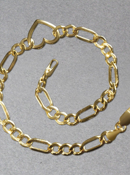 14k Yellow Gold 7 inch Figaro Chain Bracelet with Heart - Ellie Belle