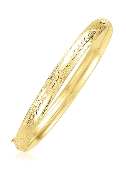 14k Yellow Gold Dome Florentine Design Bangle - Ellie Belle