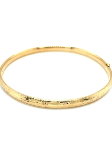 14k Yellow Gold Dome Florentine Design Bangle - Ellie Belle