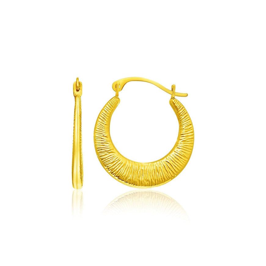 14k Yellow Gold Graduated Round Textured Hoop Earrings - Ellie Belle