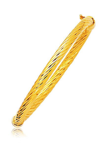 14k Yellow Gold Polished Cable Motif Bangle - Ellie Belle