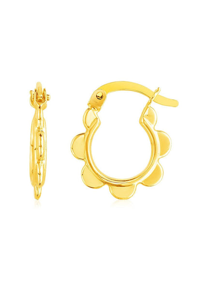 14k Yellow Gold Scalloped Hoop Earrings - Ellie Belle