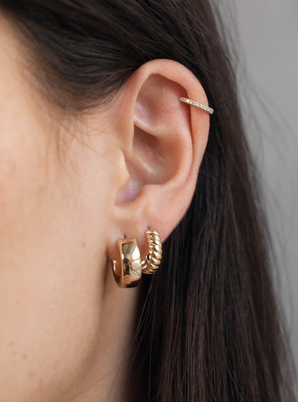 Zoe Lev 14K Gold Medium Bubbled Flat Hoop Earrings