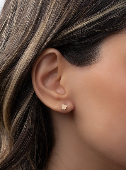 Zoe Lev 14K Gold Tiny Clover Stud Earring