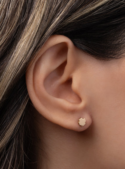 Zoe Lev 14K Gold Tiny Clover Stud Earring