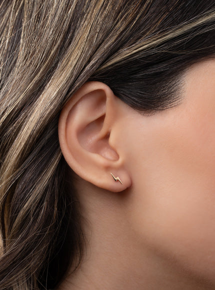 Zoe Lev 14K Gold Tiny Lightning Bolt Stud Earring