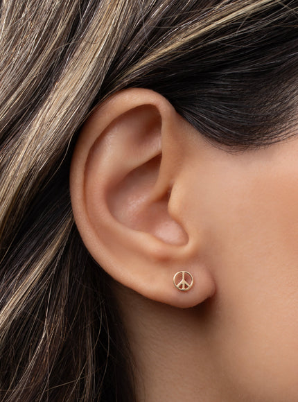 Zoe Lev 14K Gold Tiny Peace Sign Stud Earring