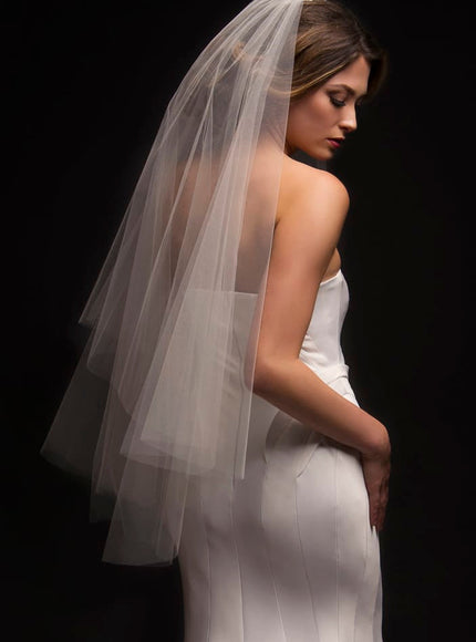 1601 Two-Tier Plain Fingertip Veil