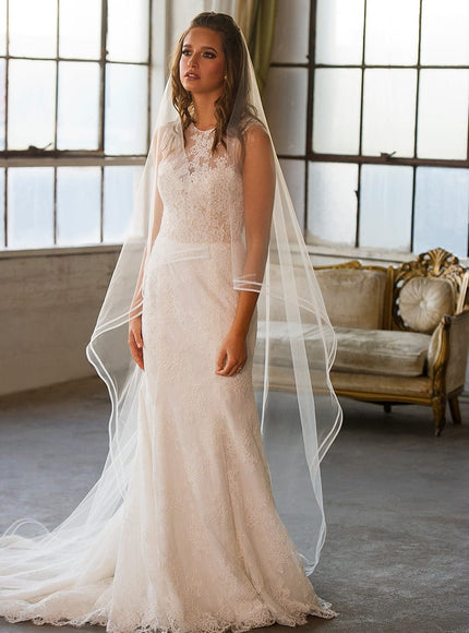 1805 Two-Row Horsehair Chapel Length Veil
