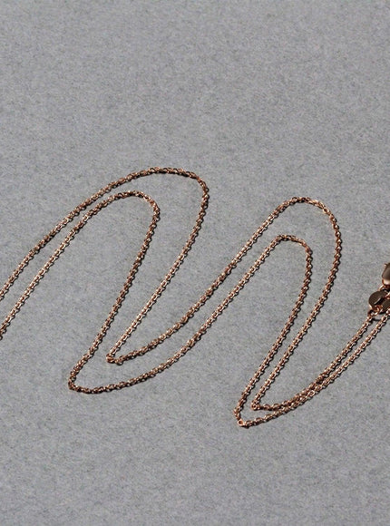 18k Rose Gold Diamond Cut Cable Link Chain 0.8mm - Ellie Belle