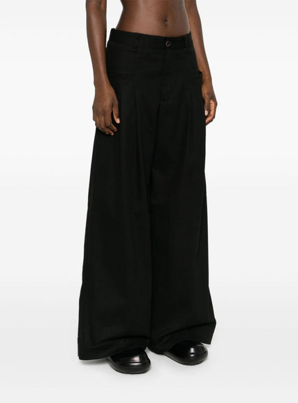 WHITE SAND Trousers Black