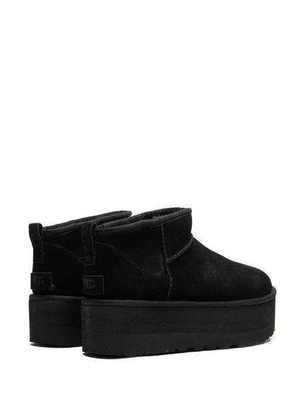 UGG Australia Boots in Black Suede