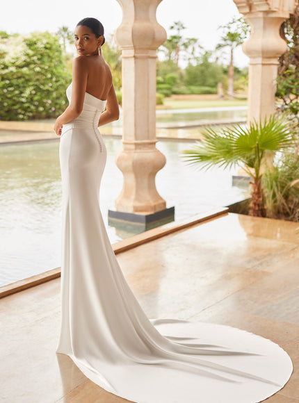 Rosa Clará Odette Strapless Mermaid Wedding Dress