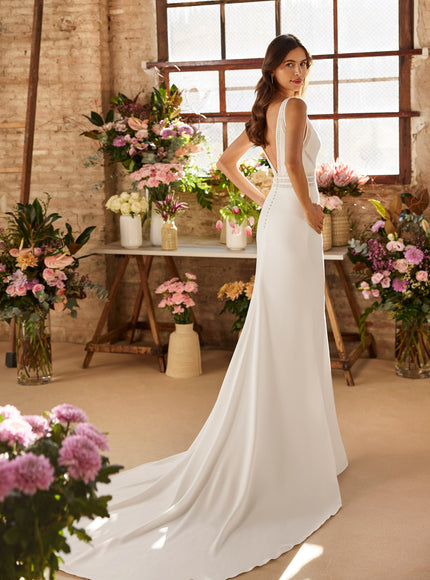 Xaria – Rosa Clará Two-Piece Crepe Wedding Dress