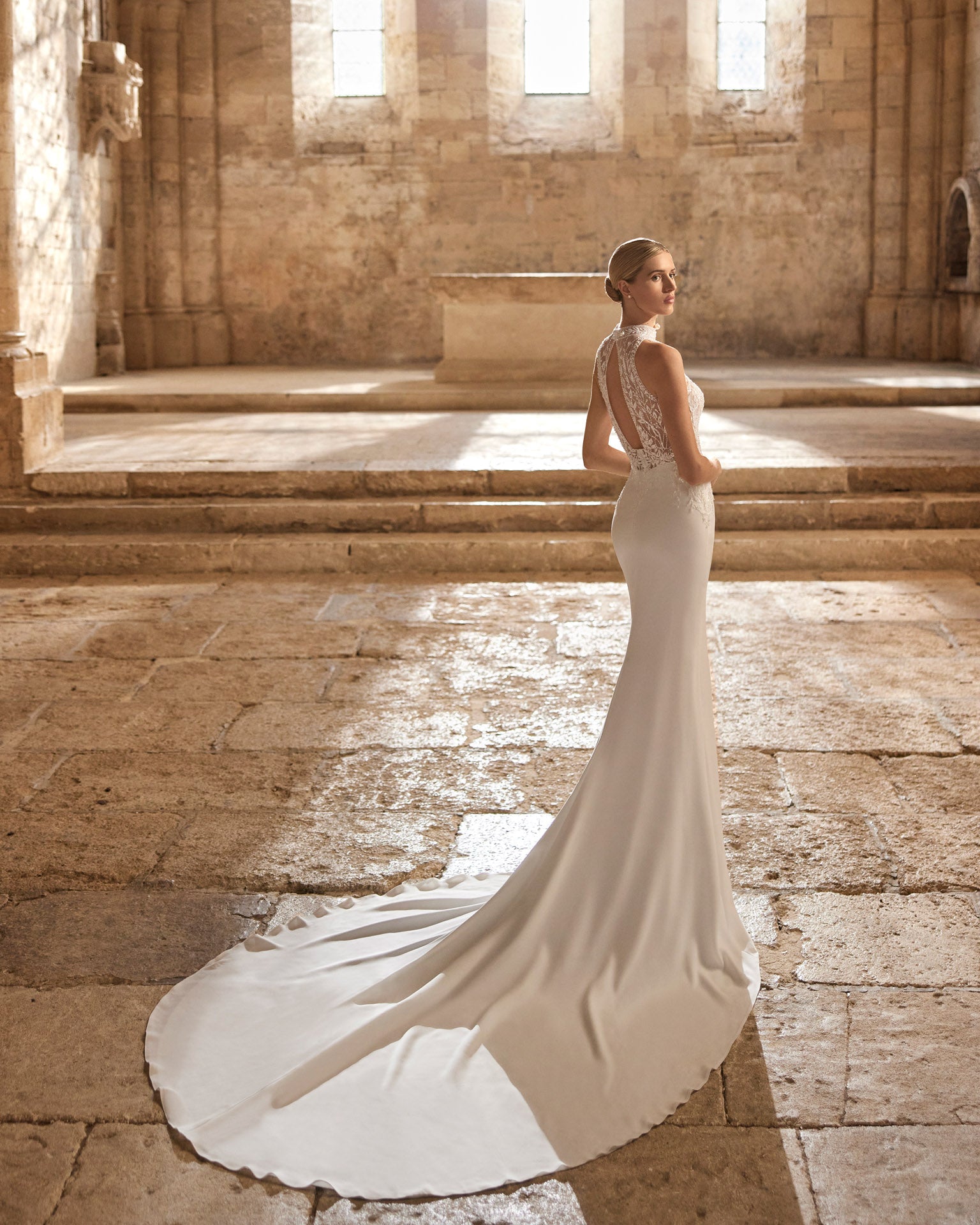 Rosa Clar Liora Stretch Crepe Wedding Gown with Halter Neckline, US 26 Rosa Clar Liora Stretch Crepe Wedding Gown with Halter Neckline, US 26