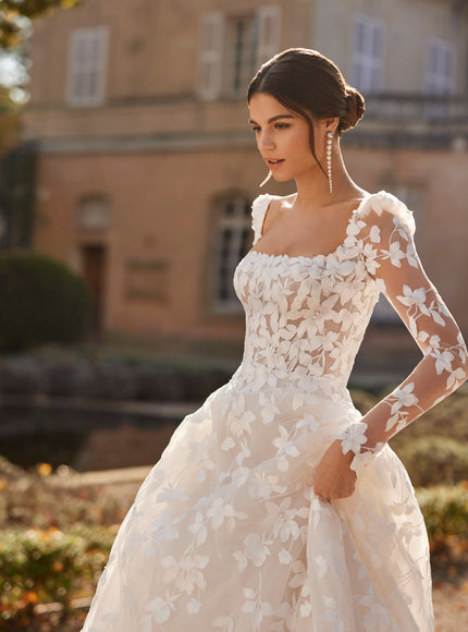 Rosa Clará Dreams Velaz Wedding Gown