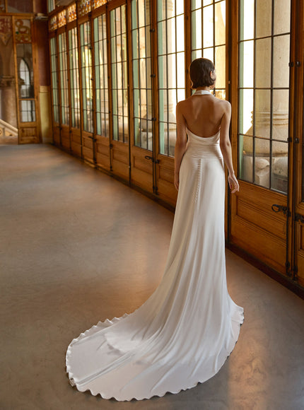 Rosa Clará Gatsby Bina Straight Satin Wedding Dress