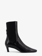 36 / Black