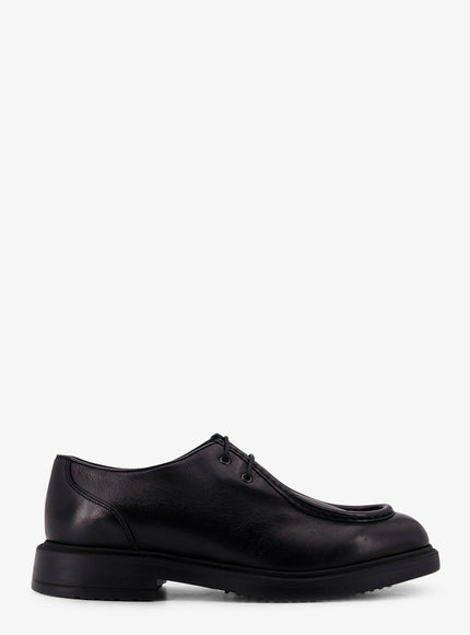 Doucal's Lace Up Shoes Nero