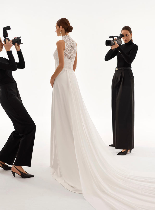 Rosa Clará Couture Seilas Wedding Gown