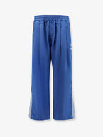 M / Blu