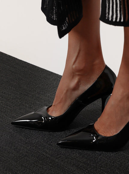 Alaia Patent Leather Decolleté