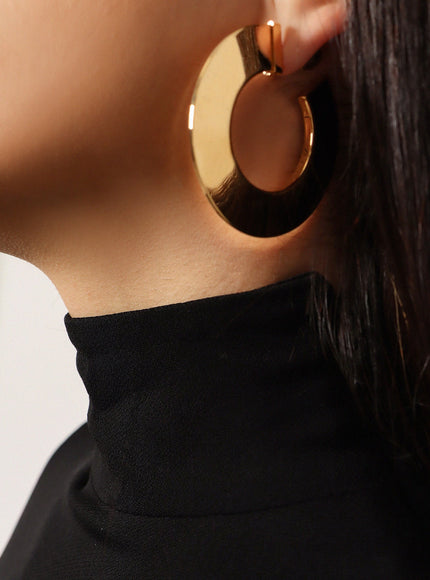 Alaia Blade Hoop S Earrings With Logo Detail