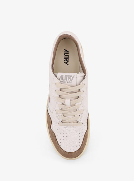 Autry Medalist Low Leather Low-Top Sneakers