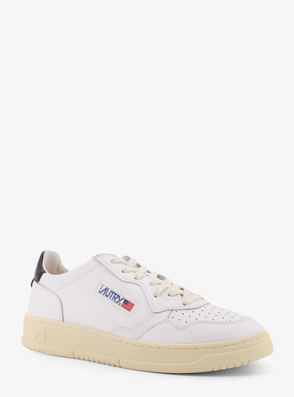 Autry Medalist Low Leather Low-Top Sneakers