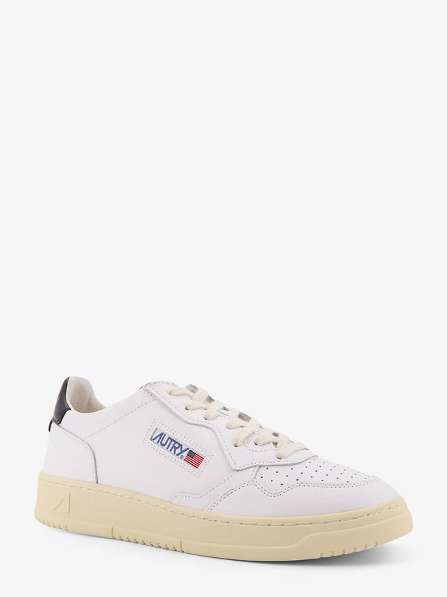 Autry Medalist Low Leather Low-Top Sneakers
