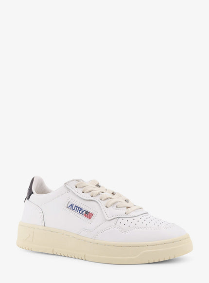 Autry Medalist Low Low-Top Leather Sneakers