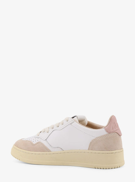 Autry Medalist Low Low-Top Leather Sneakers