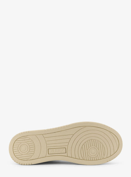 Autry Medalist Low Low-Top Leather Sneakers