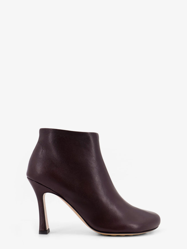 Bottega Veneta Lagoon Leather Ankle Boot Dark Barolo