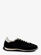 39 / Black